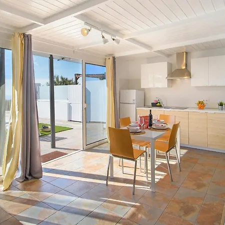 Casa Amanecer Iii Apartamento Tías